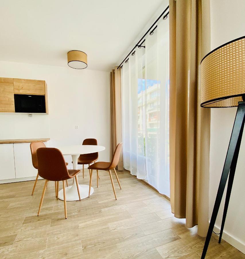 Apart111 Apartamenty - Boho Колобжег Экстерьер фото